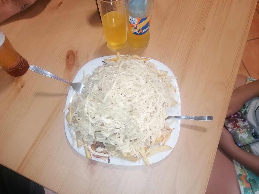 Kiosco Awara — Comida y bebida