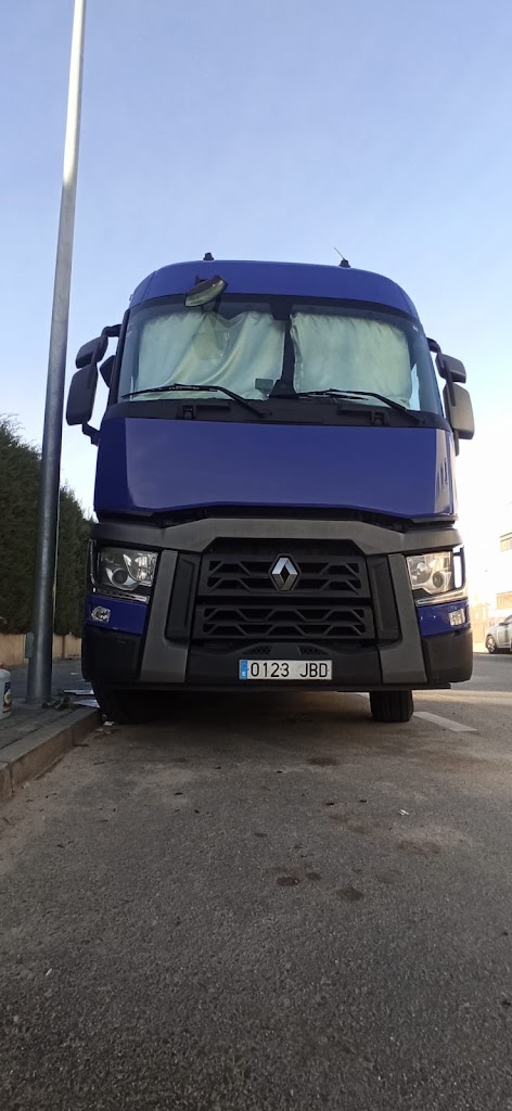 Truckplus — Automovil