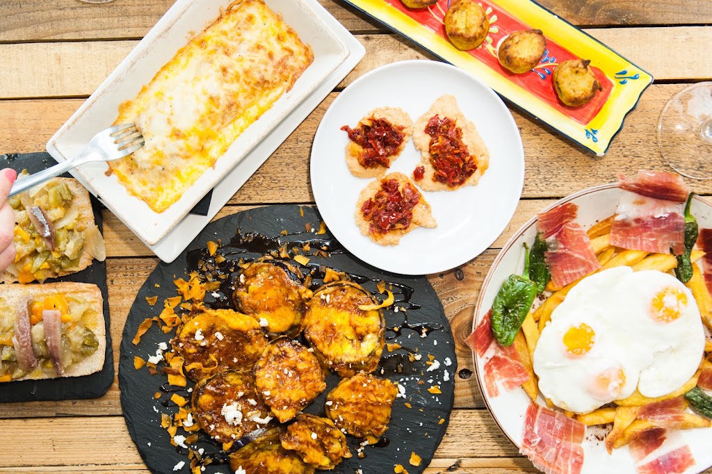 Chico Calla | C/ San Francisco — Comida y bebida