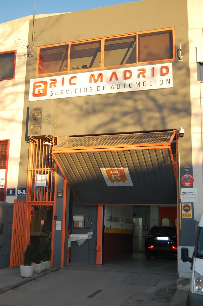 RIC Madrid - LAS ROZAS REPARACIONES INTEGRALES DE CARROCERIA