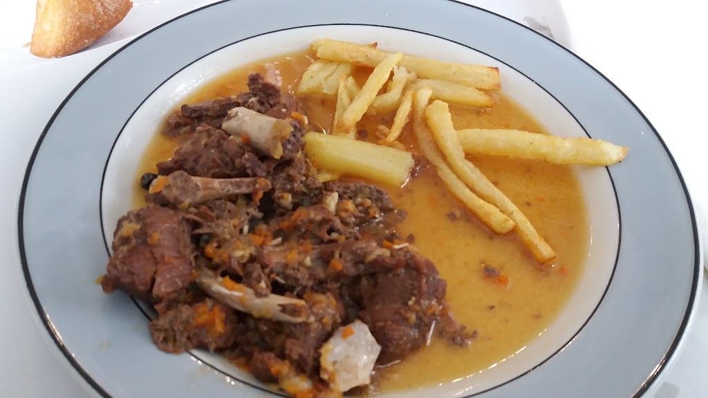 Bar Cafeteria Peruggia — Comida y bebida