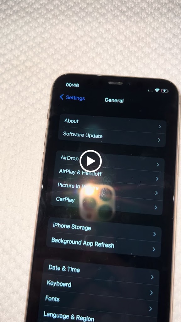 Save Store - Reparacion de moviles en Palma — Videos