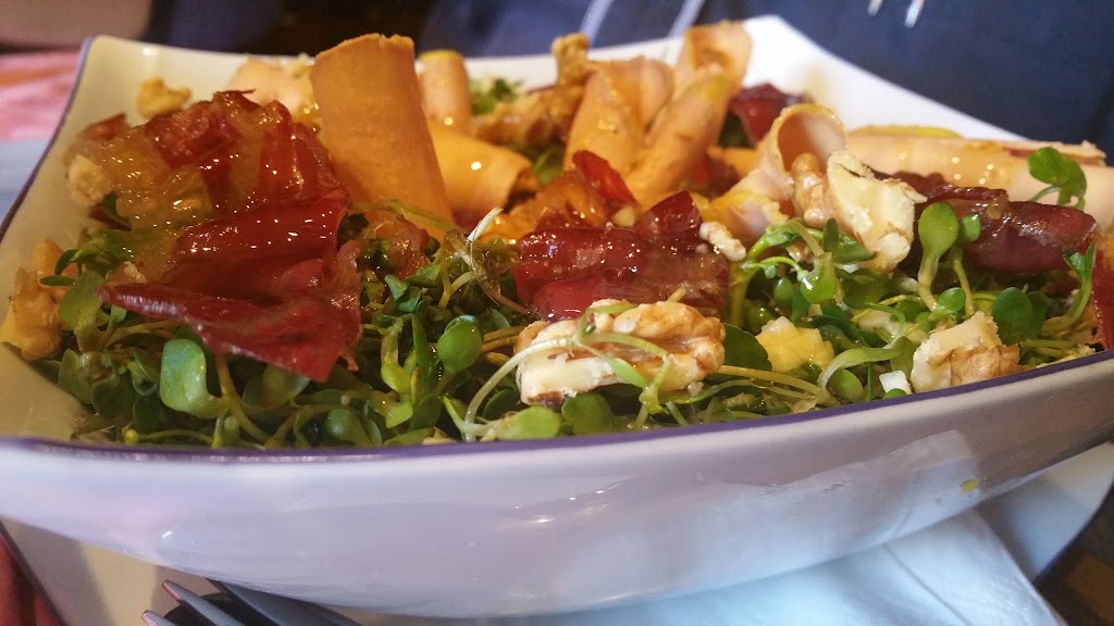 La Bodeguita de San Segundo — Comida y bebida