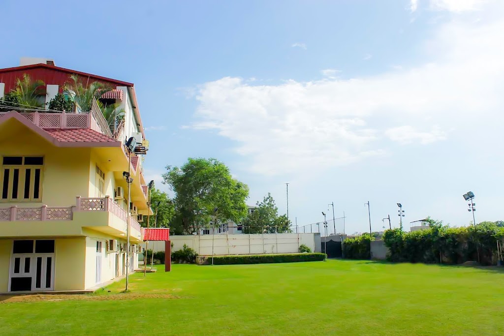 The Byke Grassfield Resort With Outdoor Pool Jaipur