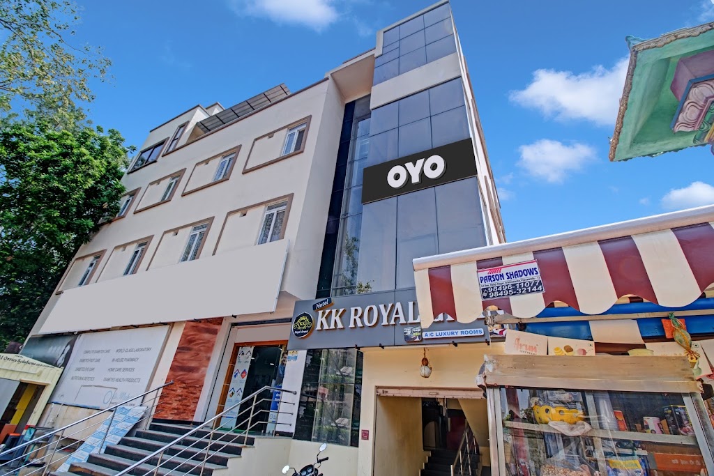 Oyo Flagship Kk Royal Grand