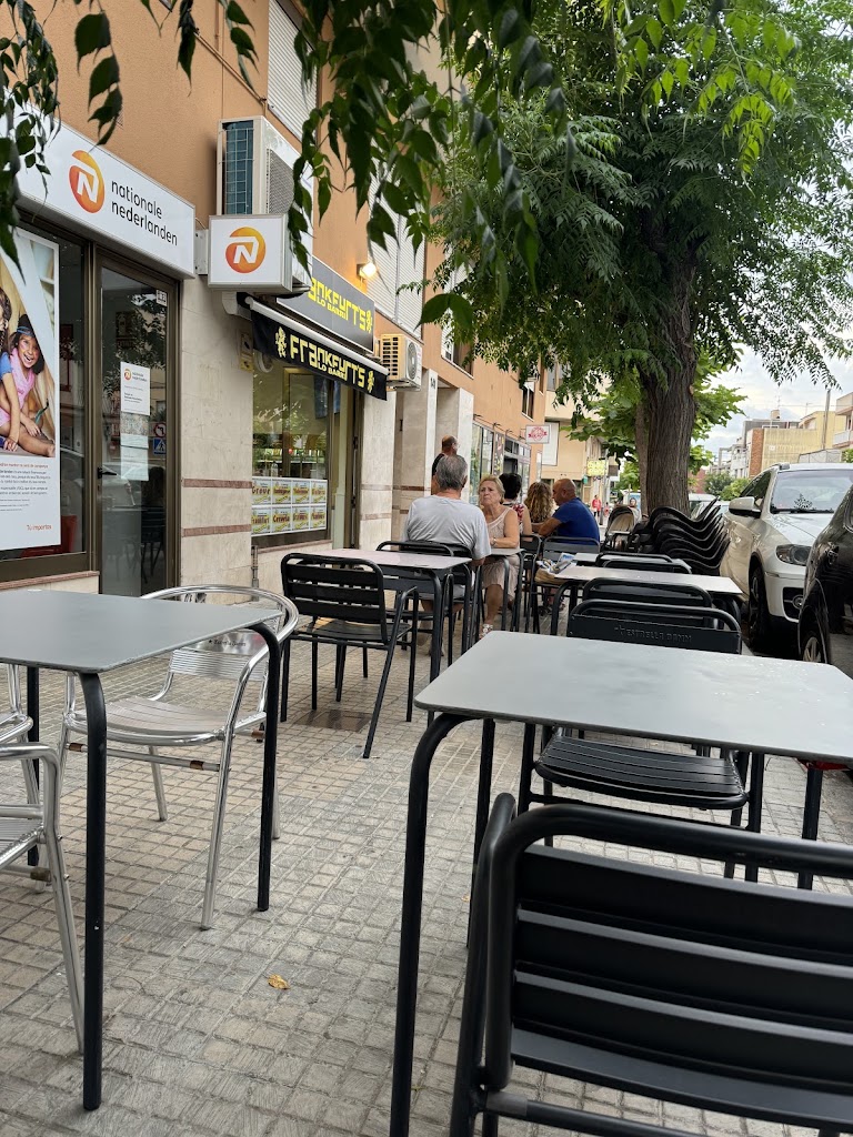 Frankfurt's Lo Barri — Ambiente