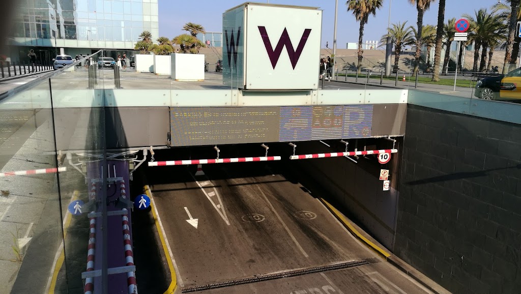 Parking Nova Bocana Hotel Vela