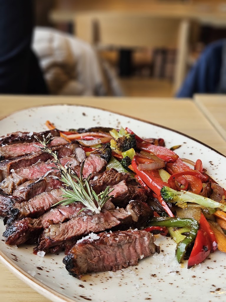Restaurante La Eliana - Petit Bistro — Filete