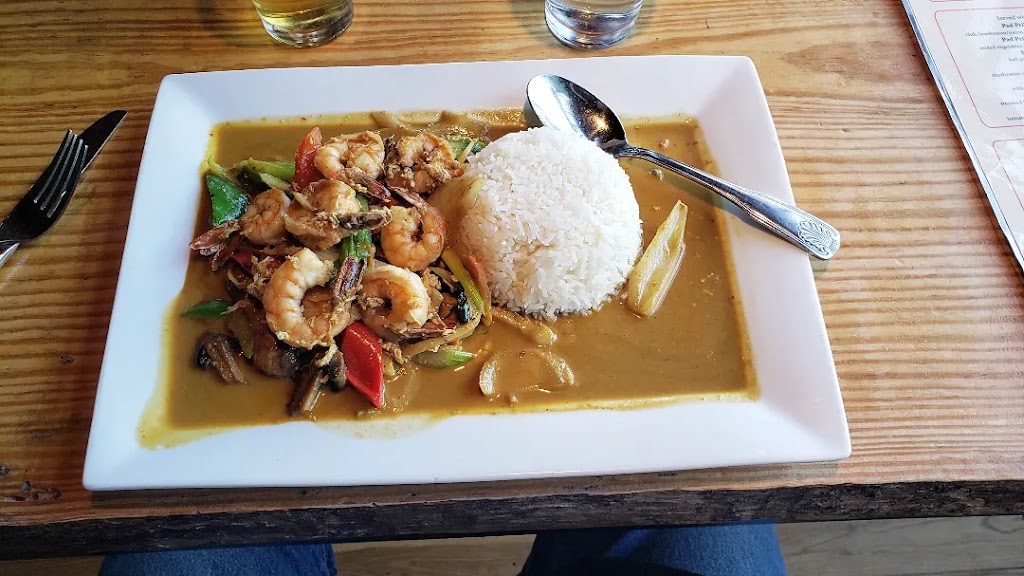 Mom's Siam