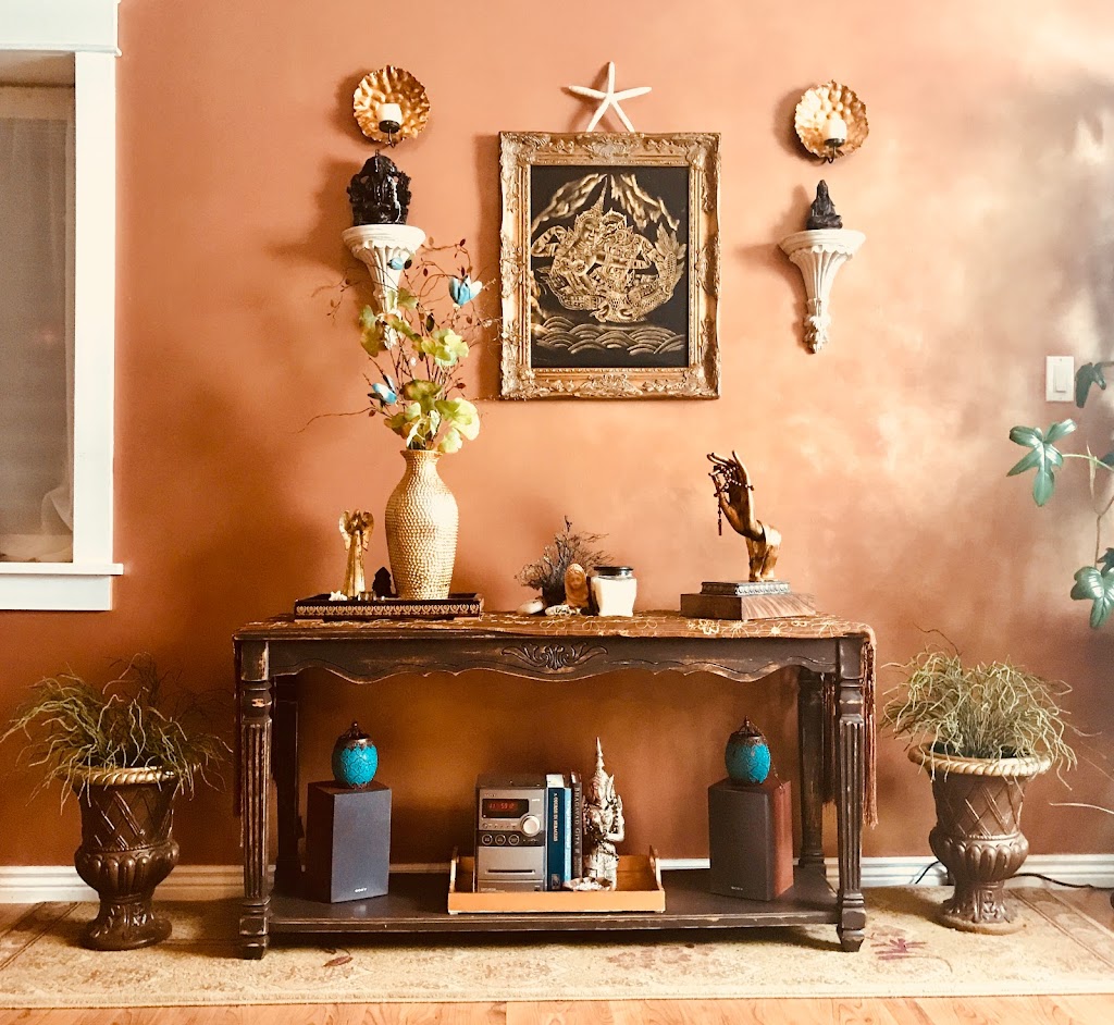  Treetop Yoga Therapy