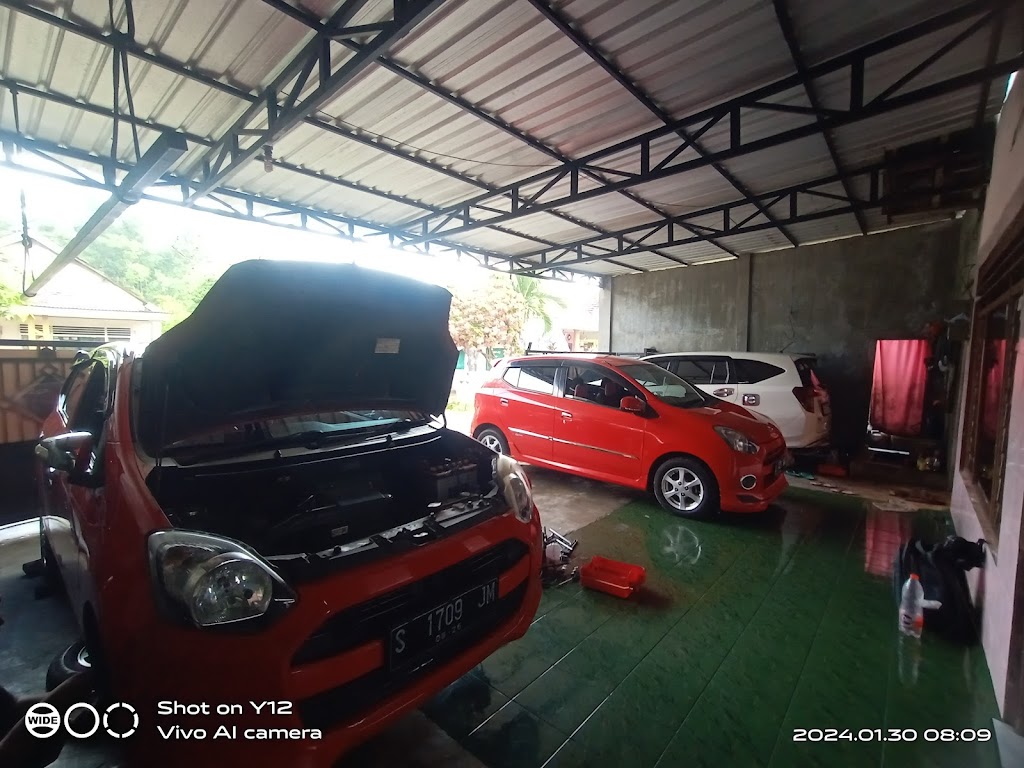 Bengkel Mobil AJM