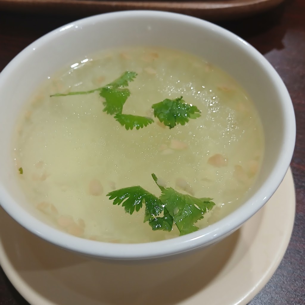 Tin's House, Thai Cuisine