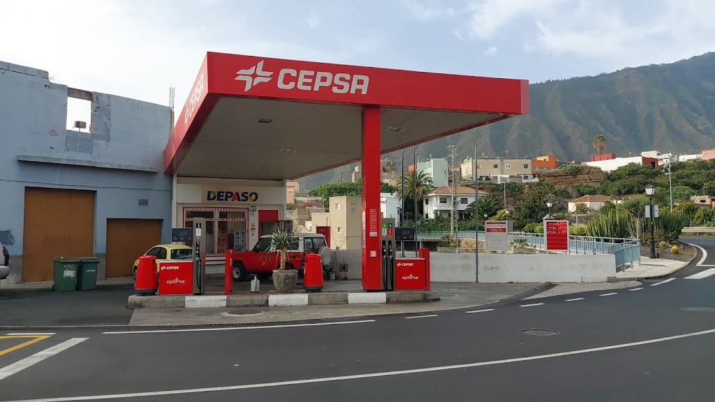 Estacion de servicio Cepsa — Exterior