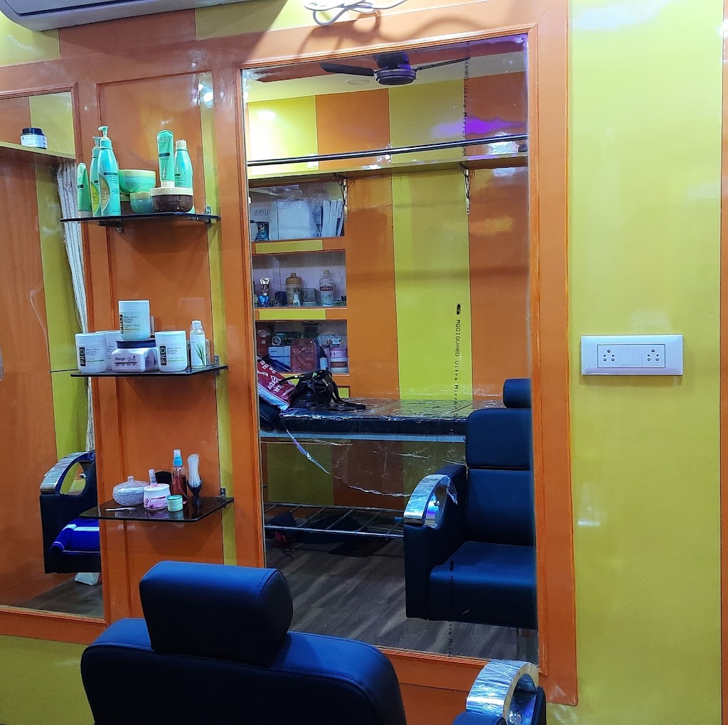 Women Ladies Beauty Parlour