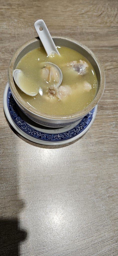 牛肉麵．雞湯 新信義店 的照片