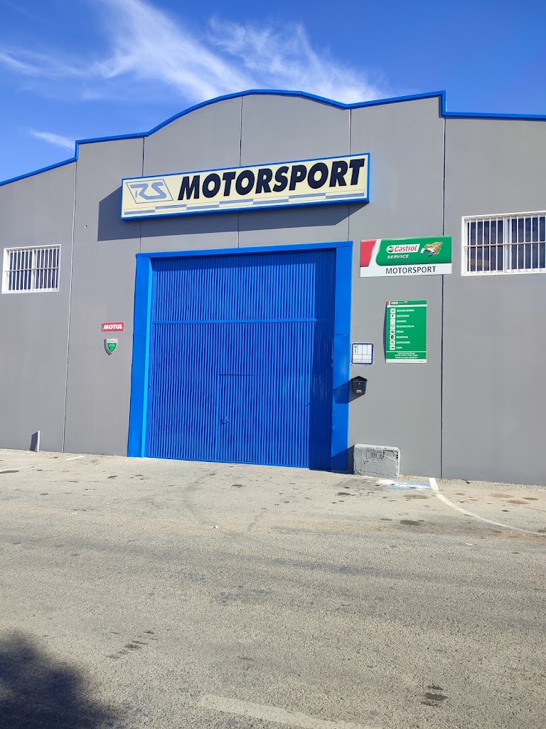 Castrol Service R S Motor Sport — Exterior