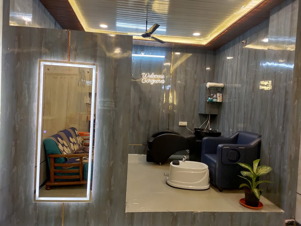 Aida Makeup Studio Tandur