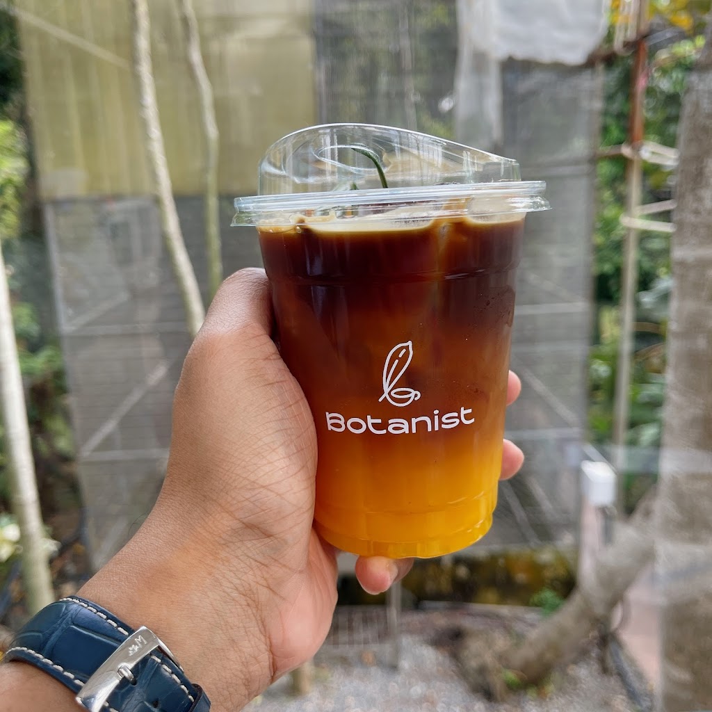 รูปภาพของ Botanist activity space