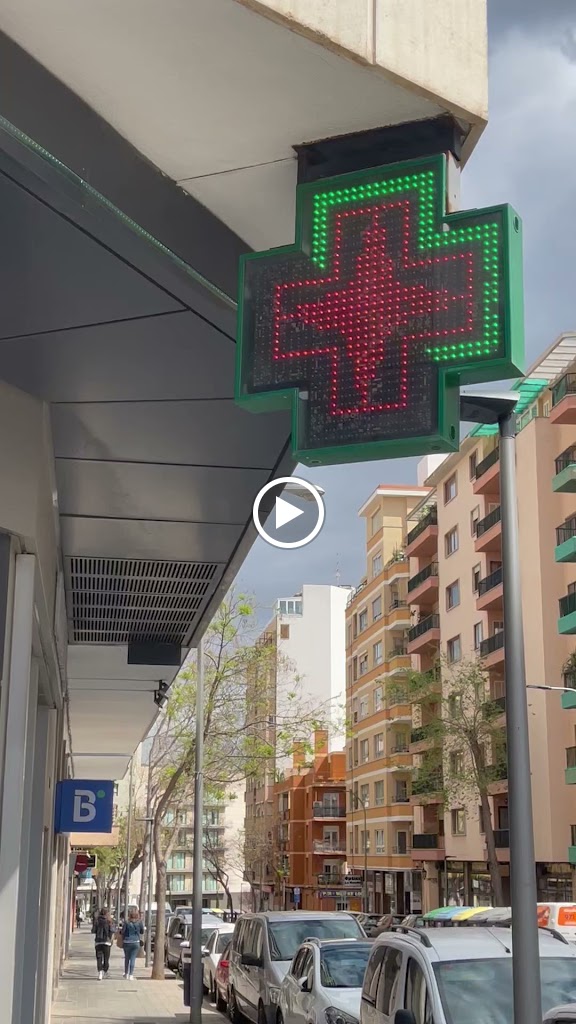 Farmacia Torres Cerdo | Farmacia 14 horas - 365 dias | Palma de Mallorca — Videos