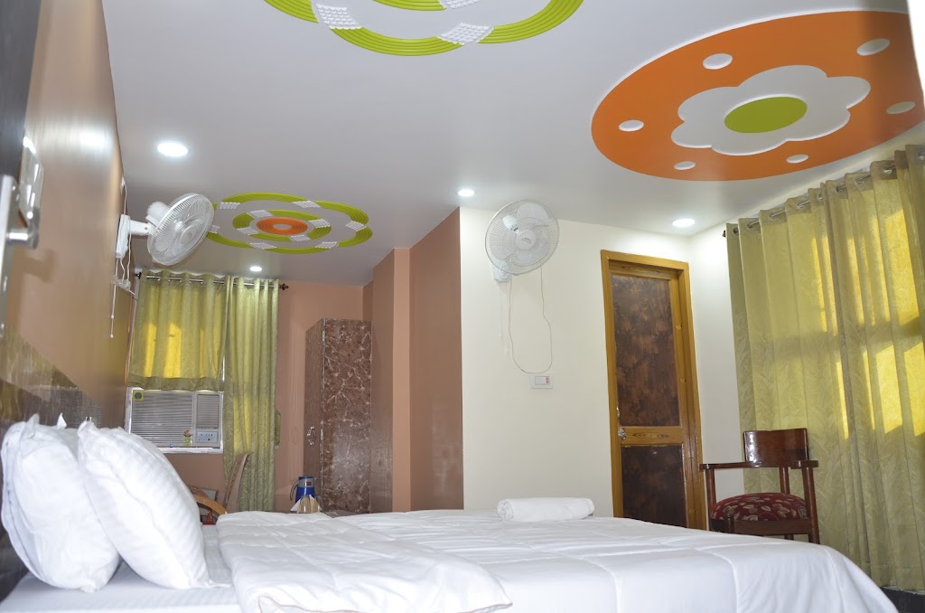 Hotel Royal View International