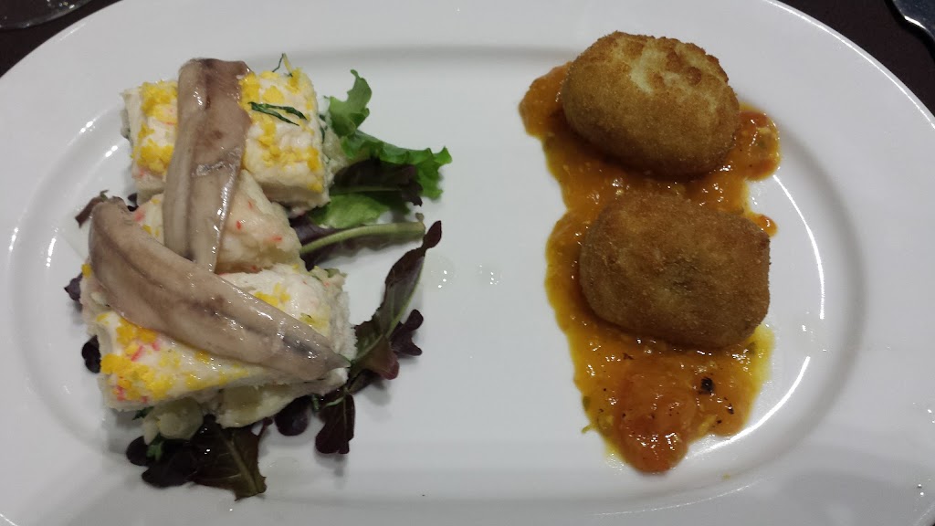Restaurant Major 3 — Comida y bebida