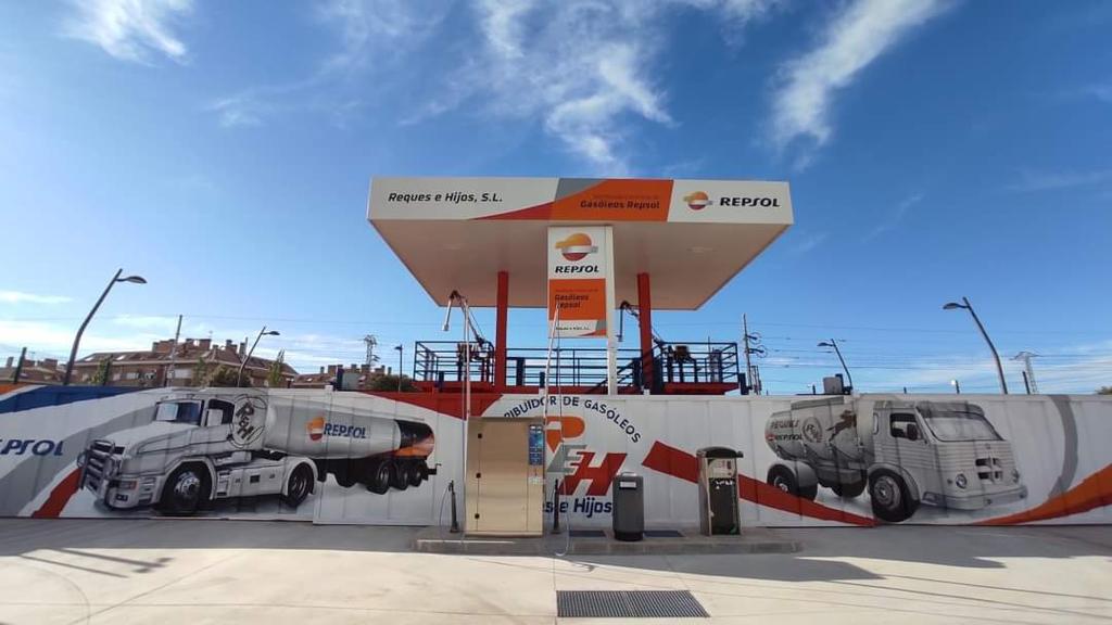 Reques - T9 Galapagar — Estacion de servicio