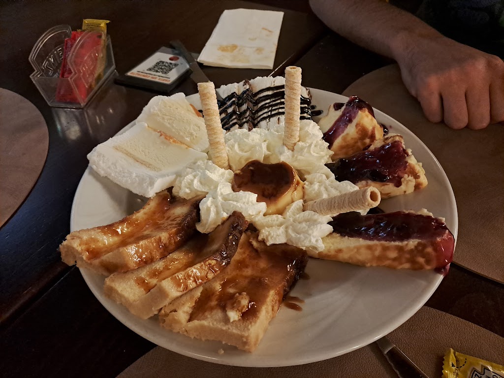 Restaurante Saudade — Comida y bebida