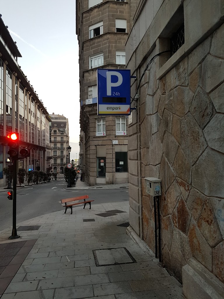 Parking Plaza de Portugal Telpark by Empark