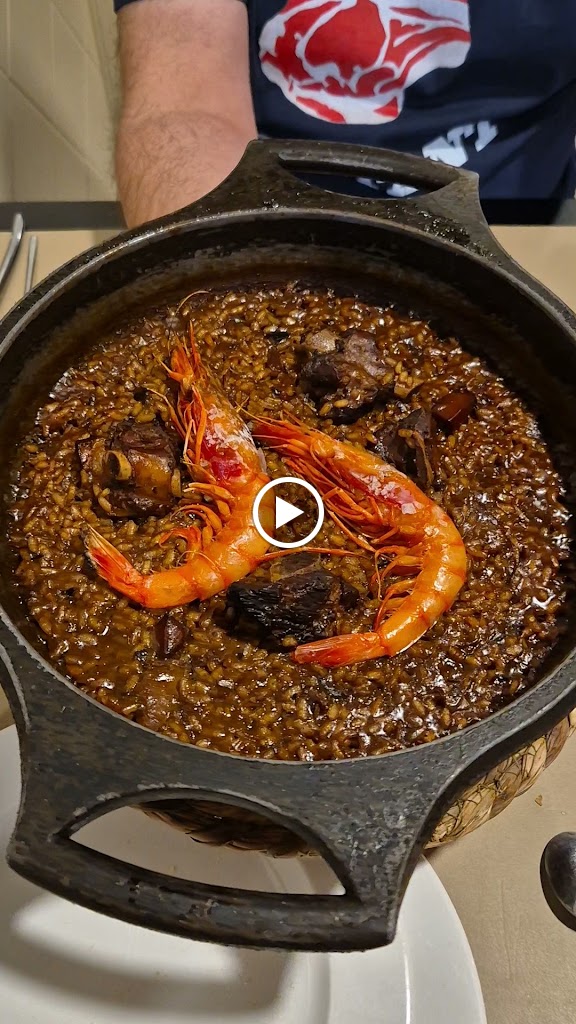 Calmista Restaurant — Videos
