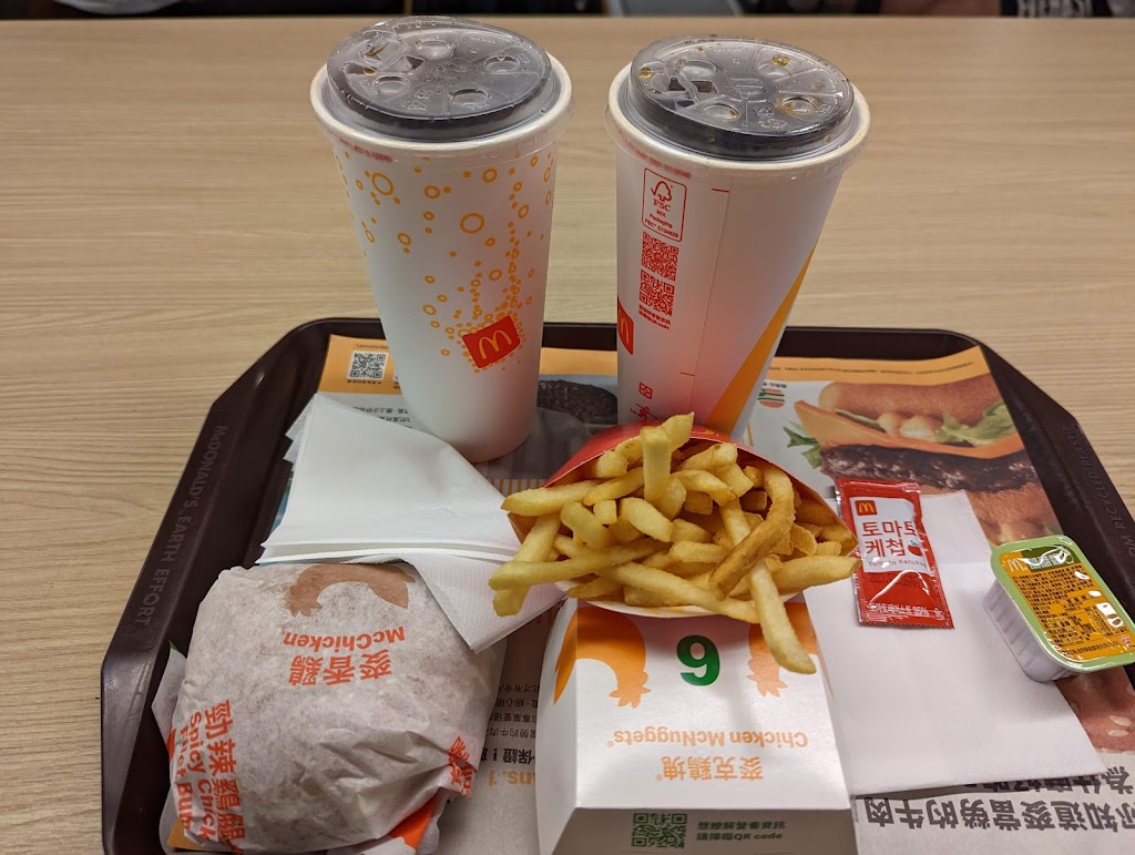 麥當勞-高雄五福餐廳 的照片