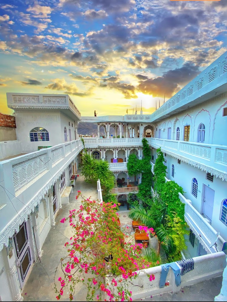 Hotel Sai Baba Haveli & Restaurant