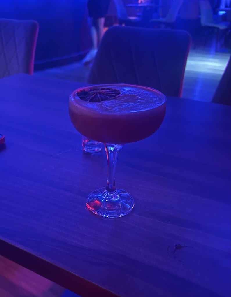 City Lights Lounge-Disco