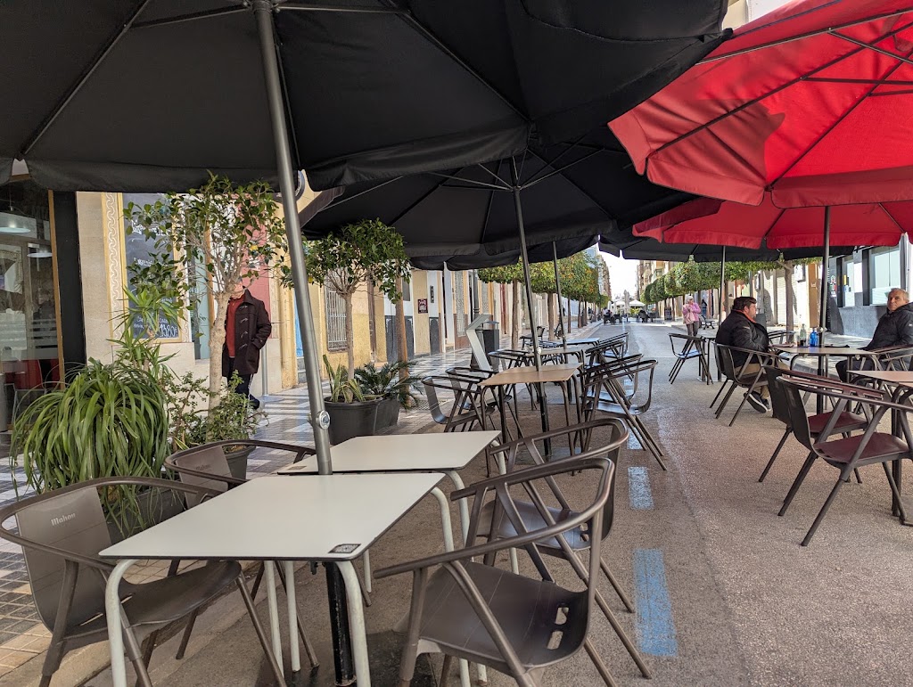 La Taperia colon 52 — Ambiente
