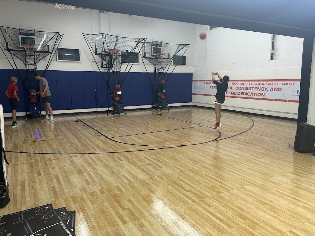  Midwest Basketball Training Brooklyn Park Facility