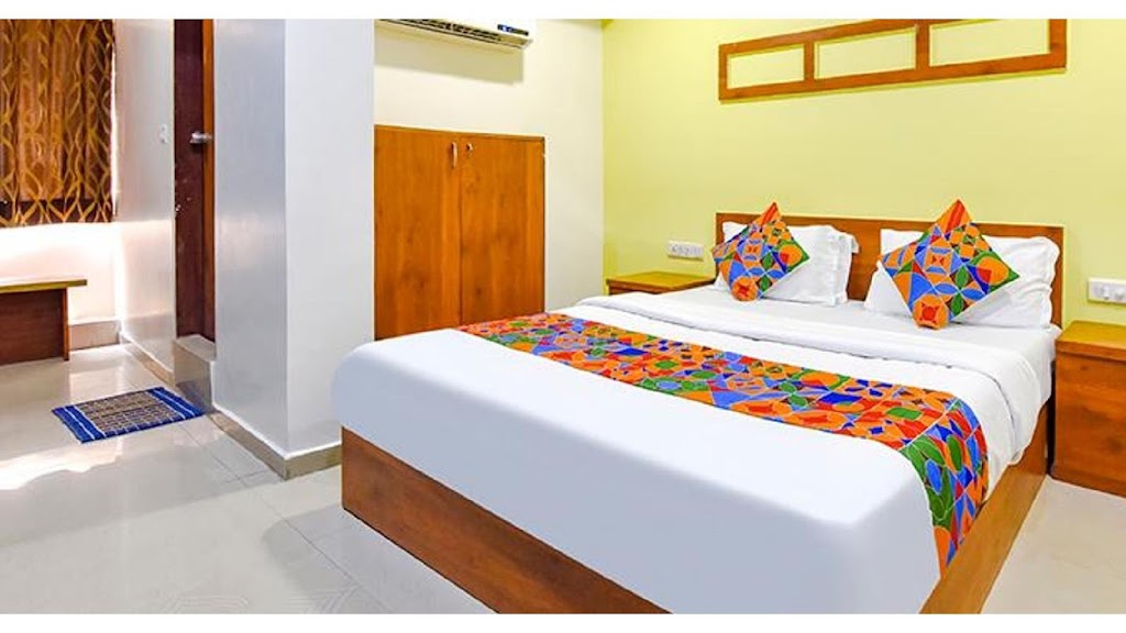 Hotel Gold Leaf Hotel In Sg Highway Ahmedabad