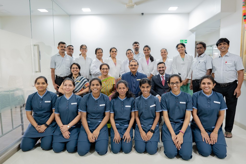 Akshar Eye Clinic Dr Nitin Malkan