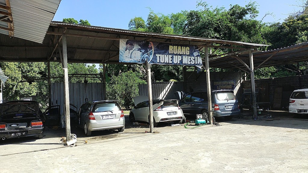Bengkel mobil davit