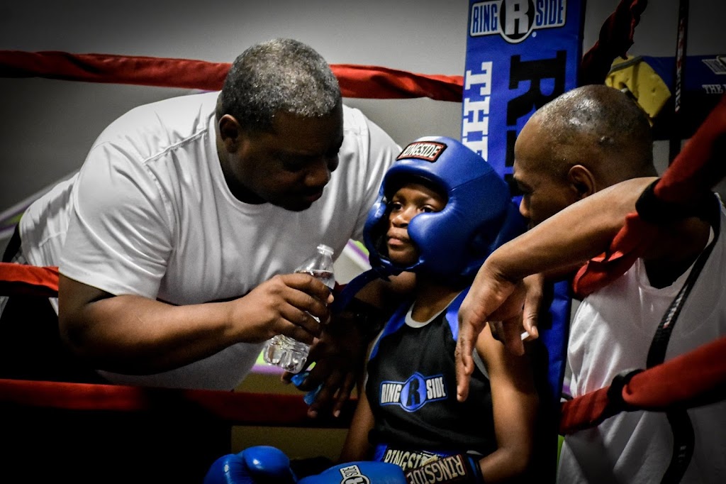  Mad House Boxing Club
