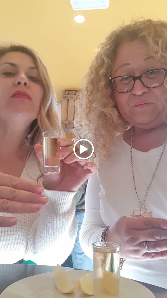 Taberna andaluza La Flamenca — Videos