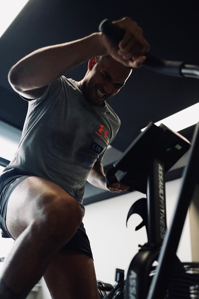 Centro de Entrenamiento Majadahonda - Best Athletes — Maquina de ejercicio
