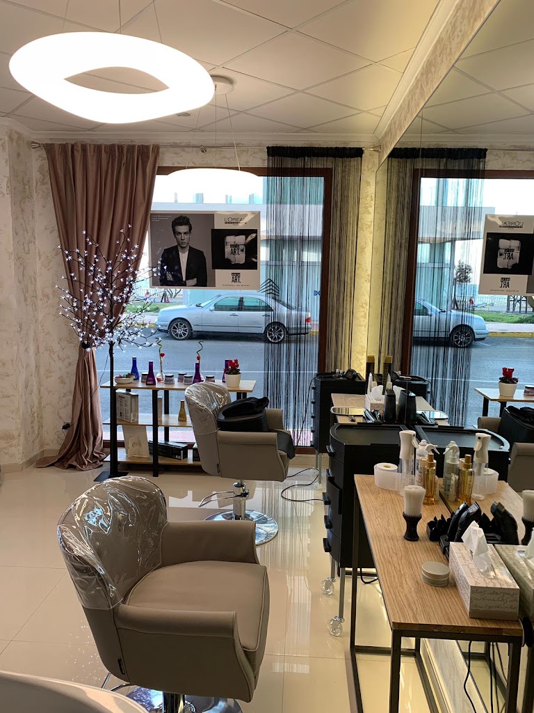 Peluqueria y Estetica | Luxor Beauty Studios — Interior