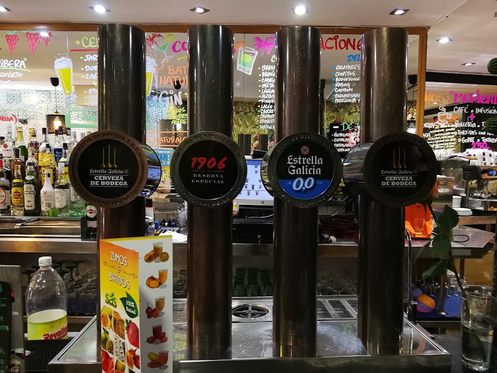 Bar Maisha — Comida y bebida