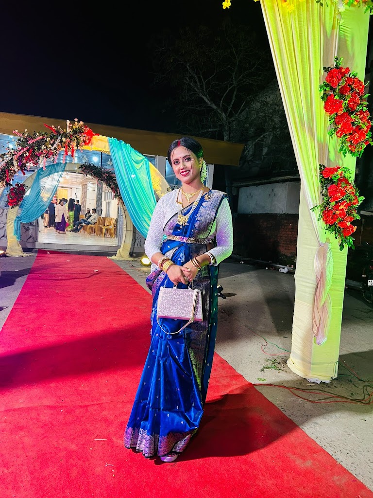 Makeup Artist Urmila Saha Das