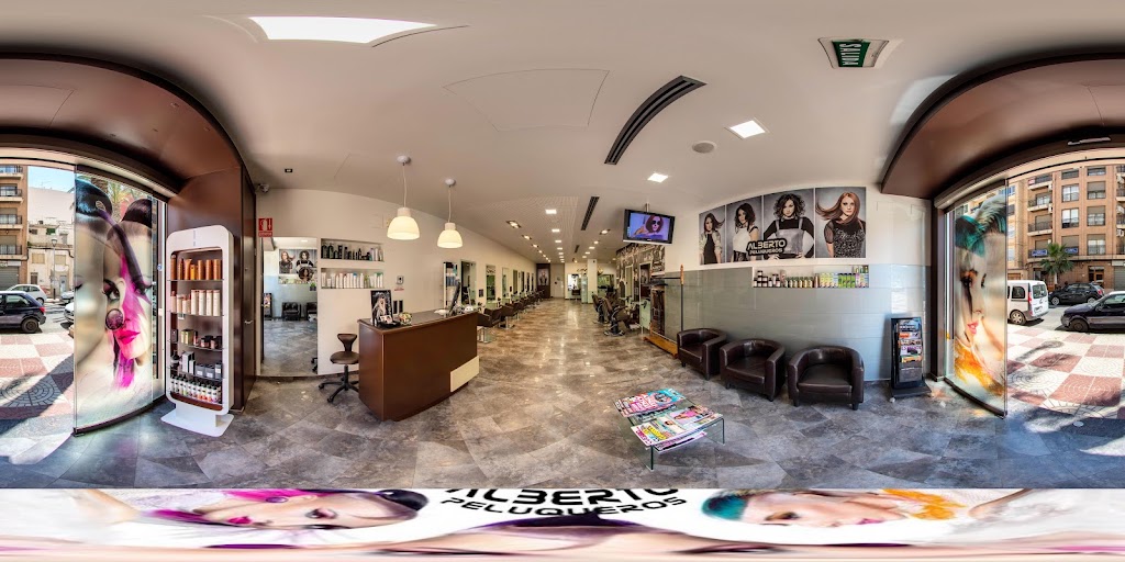 Alberto Peluqueros — Street View y 360deg