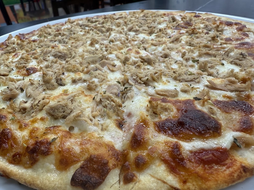 PIZZERIA KING KEBAB — Comida y bebida