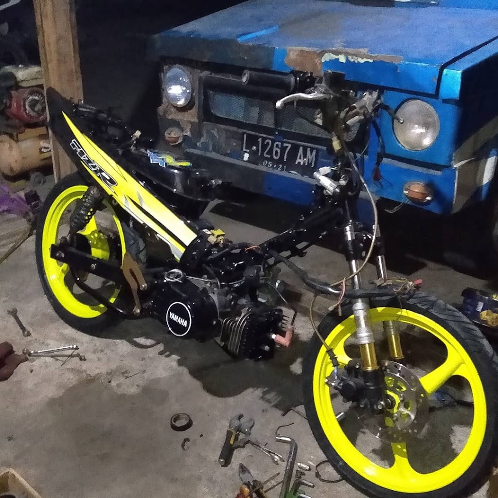 Bengkel mobil "Mas Bowo" Ngawi