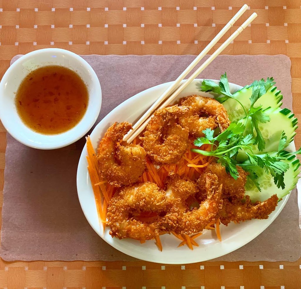 Xay's Kitchen Laos & Thai Cuisine