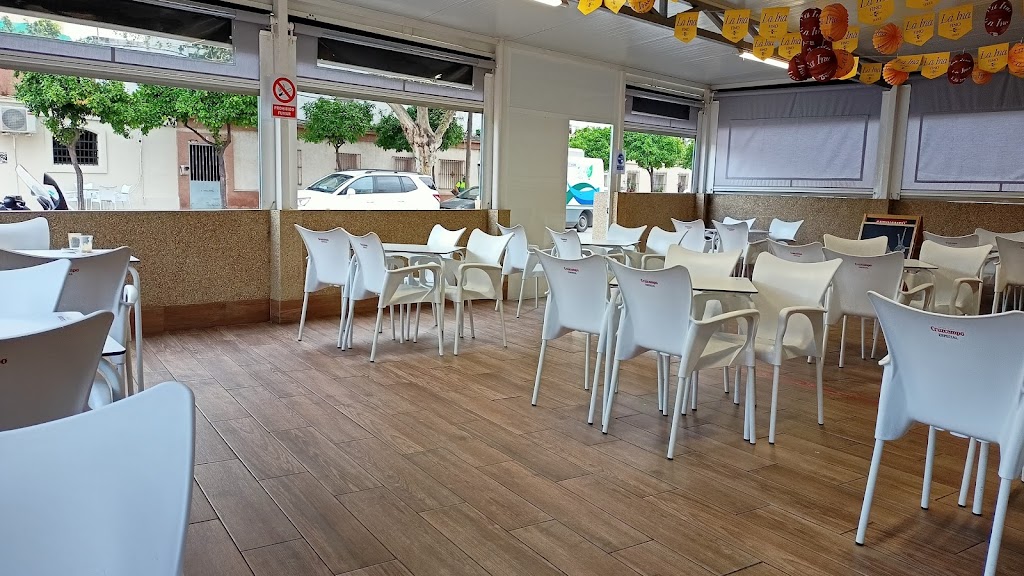 Bar Cafeteria La Ermita — Ambiente