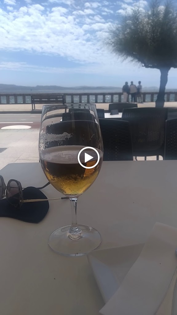 Restaurante Triton — Videos