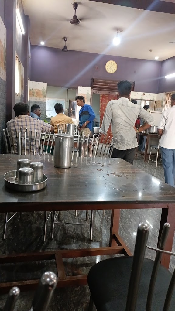 Hotel Boomi